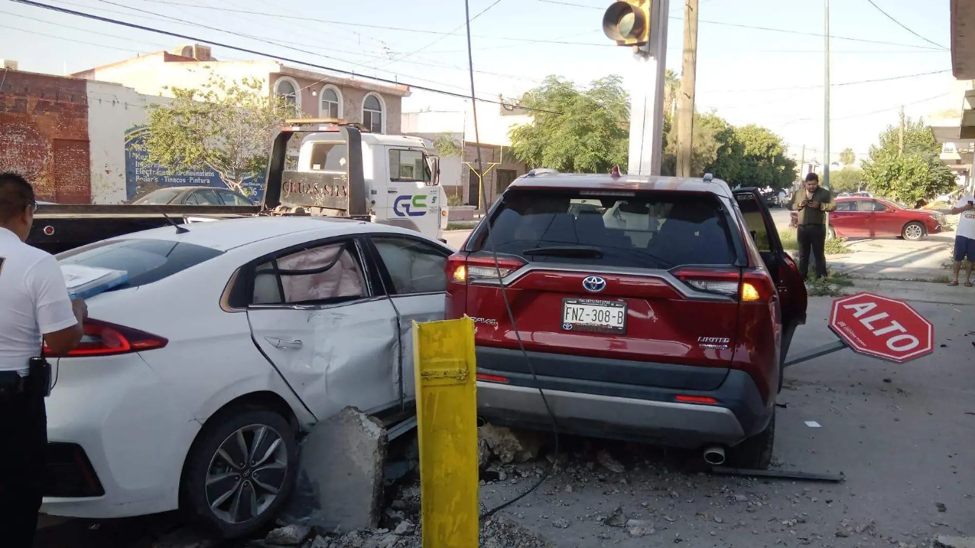 Un total de 9 vehículos dañados por 3 accidentes en Torreón